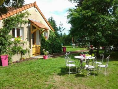 Gîte Moulins 3 pièces 5 personnes - FR-1-489-324