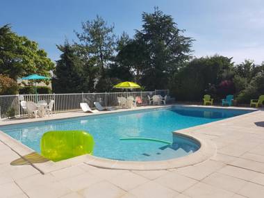 Brit Hotel Dak Hotel