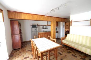 Appartement de 2 chambres avec terrasse amenagee et wifi a Arvieux a 1 km des pistes
