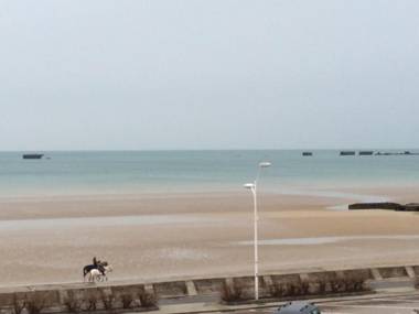 Appartement 3 Pièces Bord de mer Place du 6 Juin