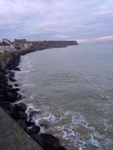 Appartement 3 Pièces Bord de mer Place du 6 Juin