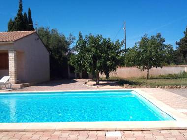 Beautiful Holiday Home Near Centre. Private Pool. Private Garden. Roofed Terrace