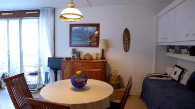 Studio a Arcachon a 200 m de la plage avec vue sur la mer piscine partagee et jardin clos