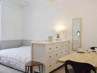 Studio Antibes 1 pièce 2 personnes - FR-1-252-143