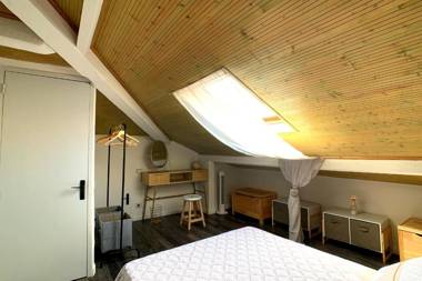 2 bedroom duplex apartment in the center of Antibes