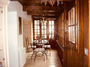 Appartement de 2 chambres avec wifi a Annecy