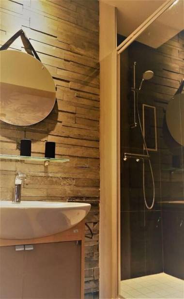 Charmant T2 refait à neuf Annecy centre et lac