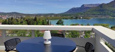 Annecy Lake Luxury top floor apartment by LocationlacAnnecy LLA Selections