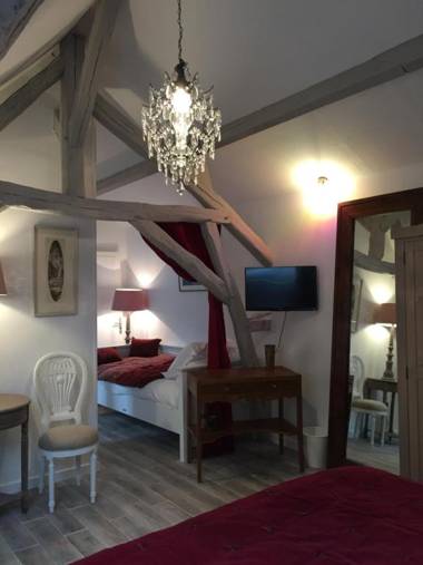 Les Colonnes De Chanteloup