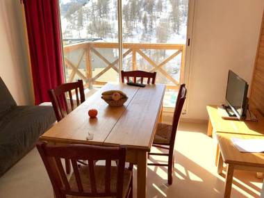 Appartement d'une chambre avec piscine partagee et balcon a Allos