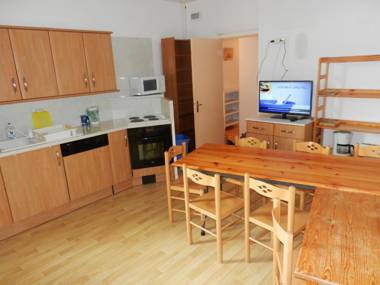 Appartement de 3 chambres avec piscine partagee balcon et wifi a Allevard