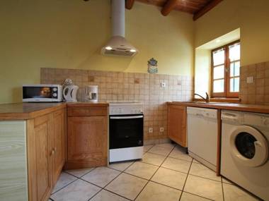 Gîte Allègre 4 pièces 6 personnes - FR-1-582-161