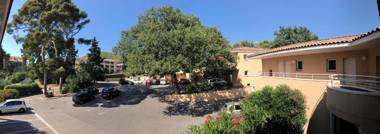 The Originals City Hôtel Côté Sud Marseille Est (Inter-Hotel)