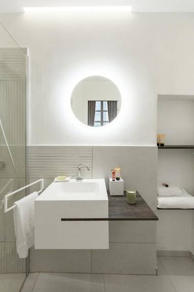 Maison Du Collectionneur