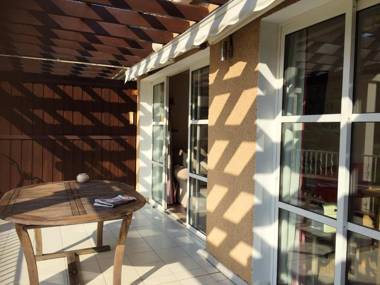 Appartement de 2 chambres avec vue sur la mer piscine partagee et terrasse amenagee a Agay a 1 km de la plage