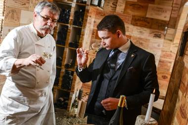 Logis L'Auberge - Maison Glenn Anna