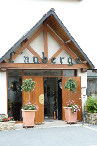 Logis L'Auberge - Maison Glenn Anna