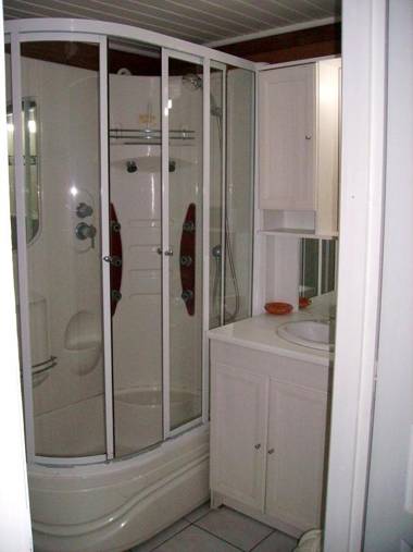 Appartement de 2 chambres avec jardin clos et wifi a Breuillet