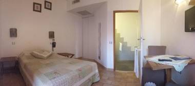 Logis Hotel De La Clape