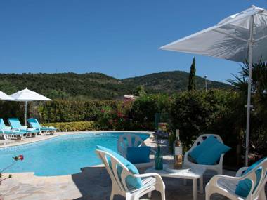 Gorgeous Villa in Les Issambres with Swimming Pool