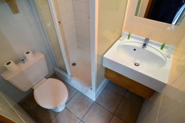 Cit'Hotel Le Montreal