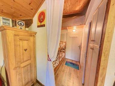 MA474 - Studio 4 Pers avec place de parking en souterrain au centre des Carroz