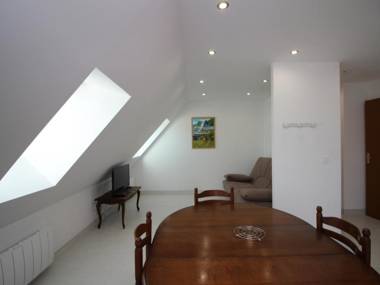 Appartement Murat-le-Quaire 3 pièces 5 personnes - FR-1-608-61