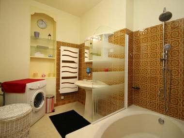 Appartement La Bourboule 2 pièces 6 personnes - FR-1-608-19