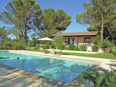 Villa with large pool unique view within walking distance of baker