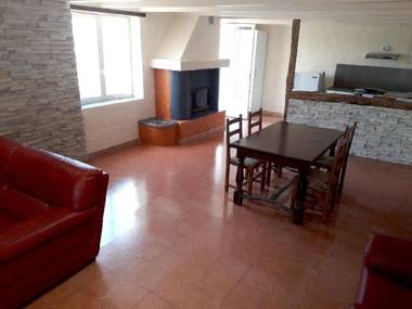 Maison de 3 chambres avec jardin clos a Lacrouzette