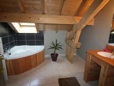 Gîte Saulxures-sur-Moselotte 4 pièces 6 personnes - FR-1-589-242