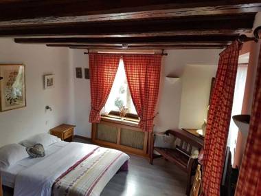 Hotel Wistub Aux Mines d'Argents - Room Service Disponible