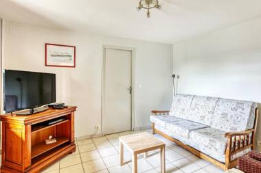 Maison de 2 chambres avec jardin clos a Puycelsi