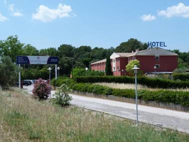 Hôtel Les Portes de Provence