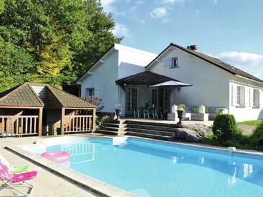 Wonderful holiday home with private pool and terraces near Dun-les-Places