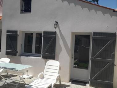 Maison La Faute-sur-Mer 2 pièces 4 personnes - FR-1-476-13