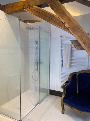 Manoir de La Croix Saint Louis "Luxury Guest House"