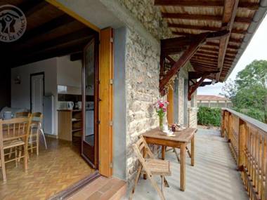 Gîte Les Salles 3 pièces 4 personnes - FR-1-496-161