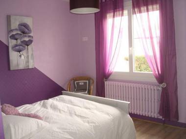 Gîte Dhuizon 4 pièces 6 personnes - FR-1-491-204