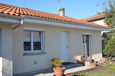 Charmant pavillon bordelais - logement entier
