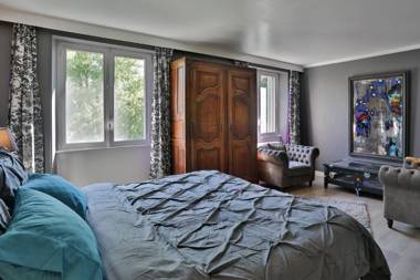 La Chapelle aux Acacias