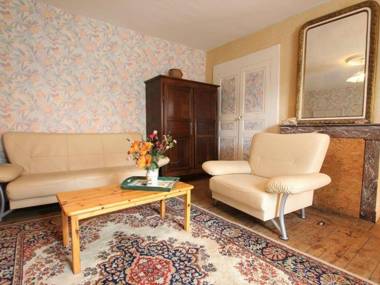 Gîte Saint-Didier-sur-Doulon 5 pièces 8 personnes - FR-1-582-222