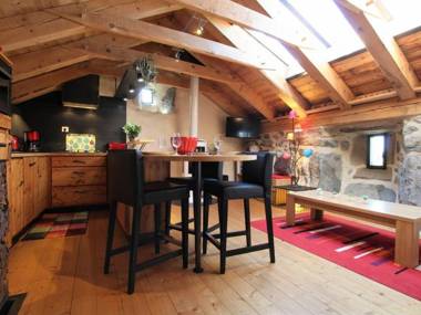 Gîte Saint-Julien-Chapteuil 2 pièces 2 personnes - FR-1-582-29