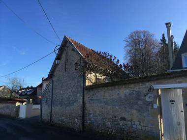 Le Château d'Hermonville B&B / Chambres d'hôtes