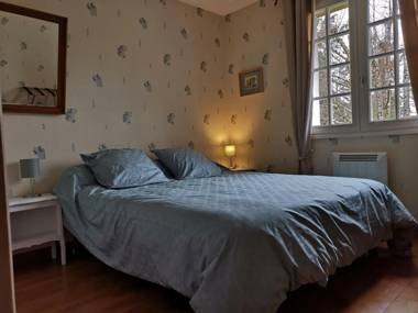 Gîte Oisly 5 pièces 10 personnes - FR-1-491-258