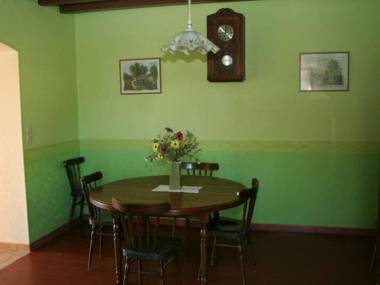 Gîte Soings-en-Sologne 4 pièces 6 personnes - FR-1-491-16