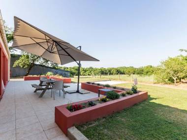 Gîte Pont-Saint-Martin 4 pièces 6 personnes - FR-1-306-986