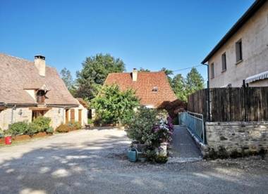 Gite Mimosa - 6 people in the heart of the Dordogne