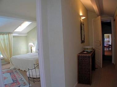 Les Hôtes du Paradis