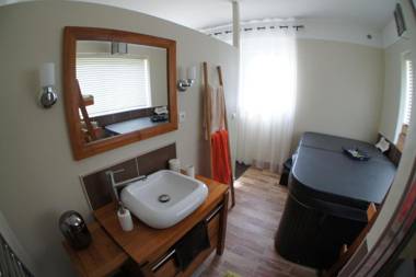 Bed & Breakfast Crosne Plazza & Spa